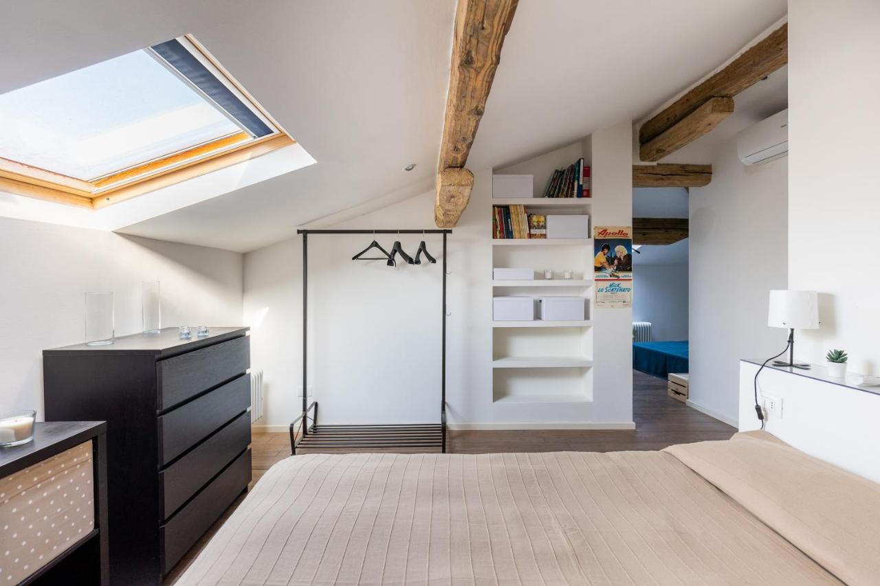 Appartamento Italy Prestigious Historical Attic In Bologna Esterno foto