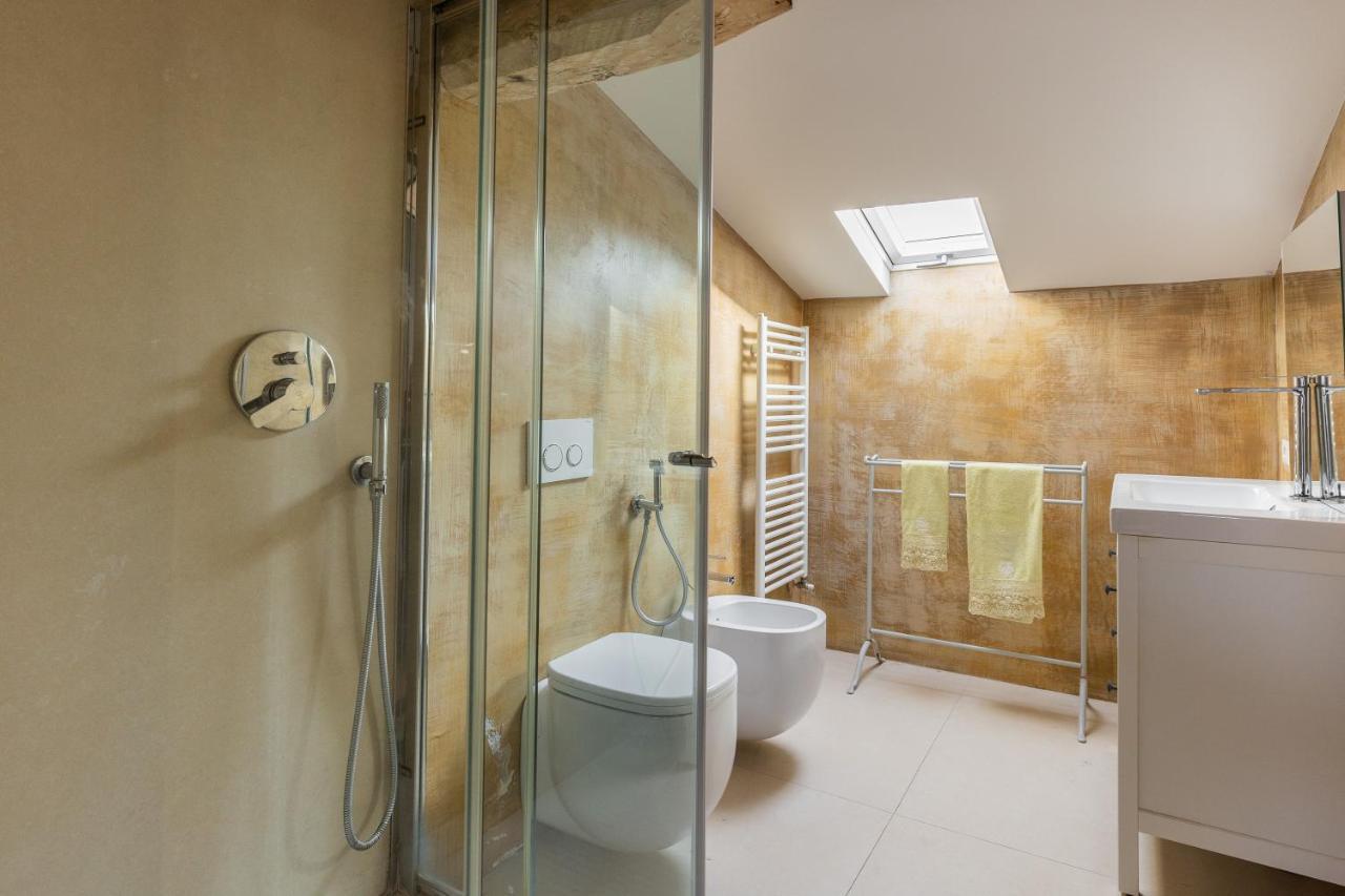 Appartamento Italy Prestigious Historical Attic In Bologna Esterno foto
