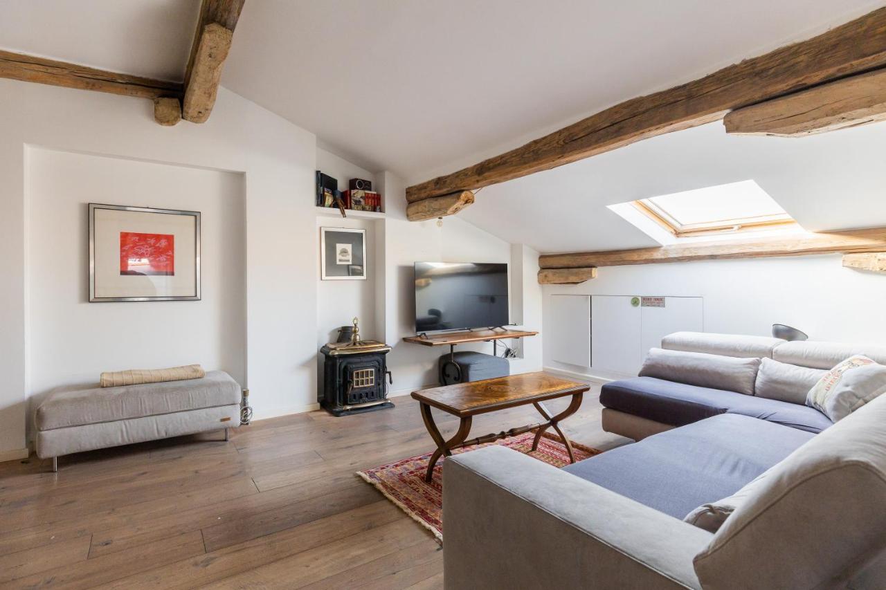 Appartamento Italy Prestigious Historical Attic In Bologna Esterno foto